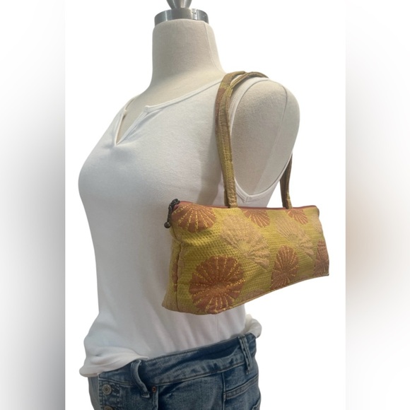 Light, yellow and coral Patterned Handbag - Picture 10 of 10